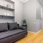 Central Studio Apartment